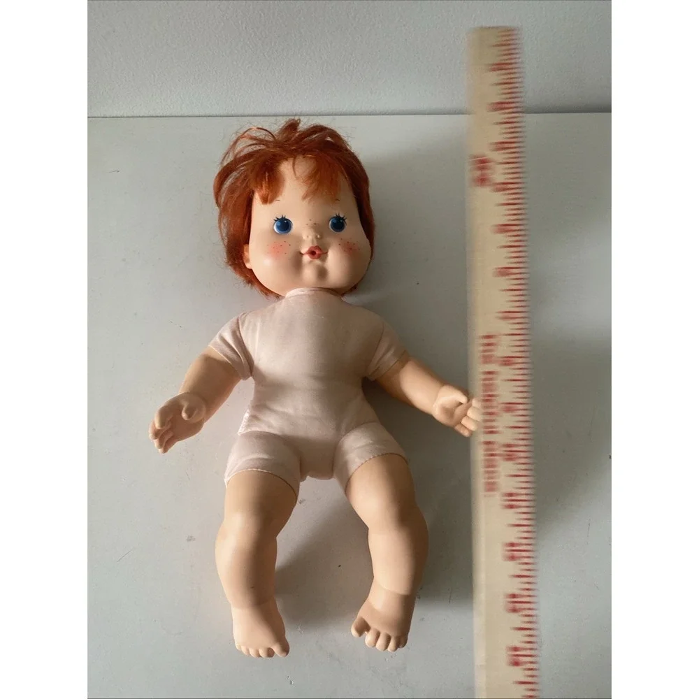 Vintage 1982 Kenner Strawberry Shortcake Blow Kiss Baby Doll 14